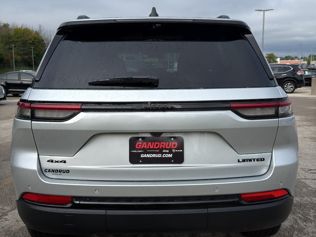 new 2025 Jeep Grand Cherokee car, priced at $56,209