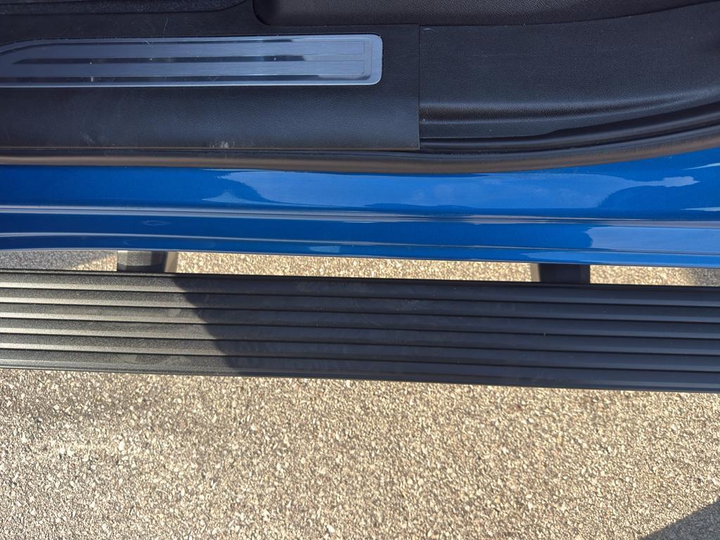 used 2023 GMC Sierra 1500 car, priced at $42,595