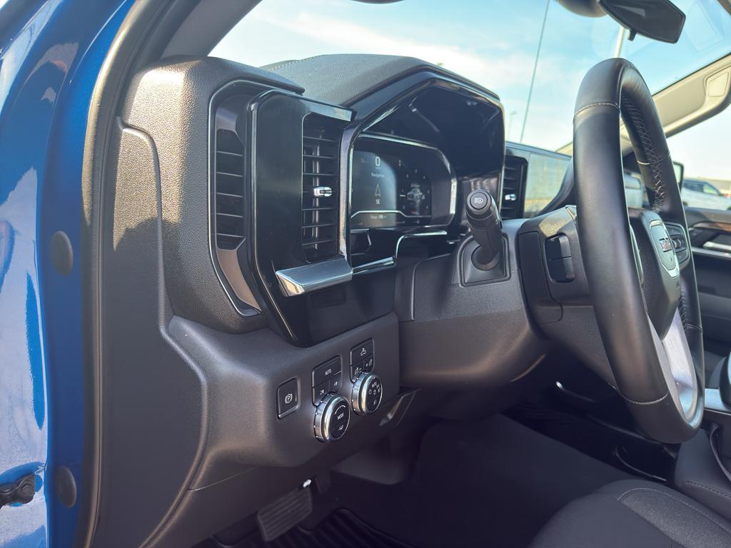 used 2023 GMC Sierra 1500 car, priced at $42,595