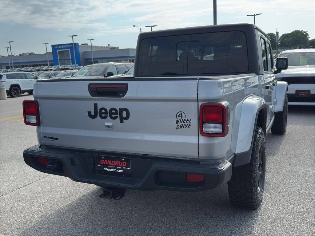 used 2022 Jeep Gladiator car, priced at $34,395