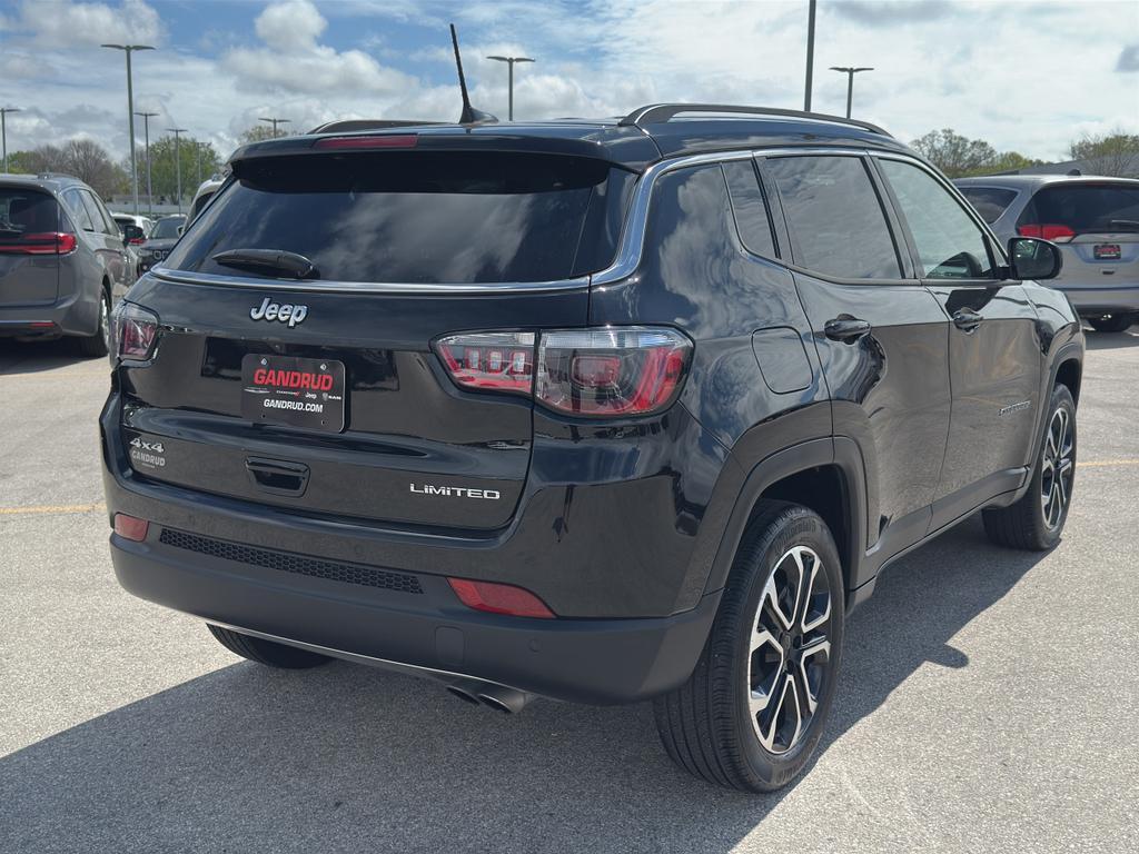 used 2022 Jeep Compass car, priced at $25,995