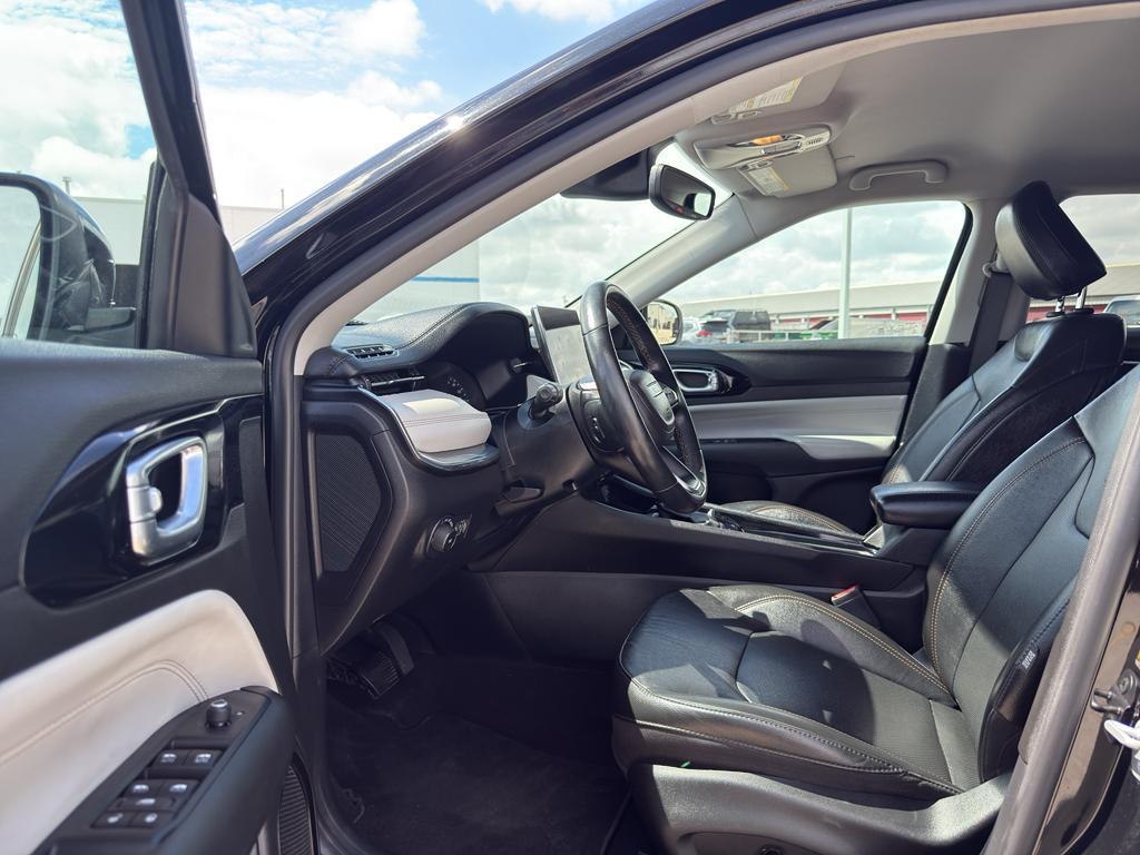 used 2022 Jeep Compass car, priced at $25,995