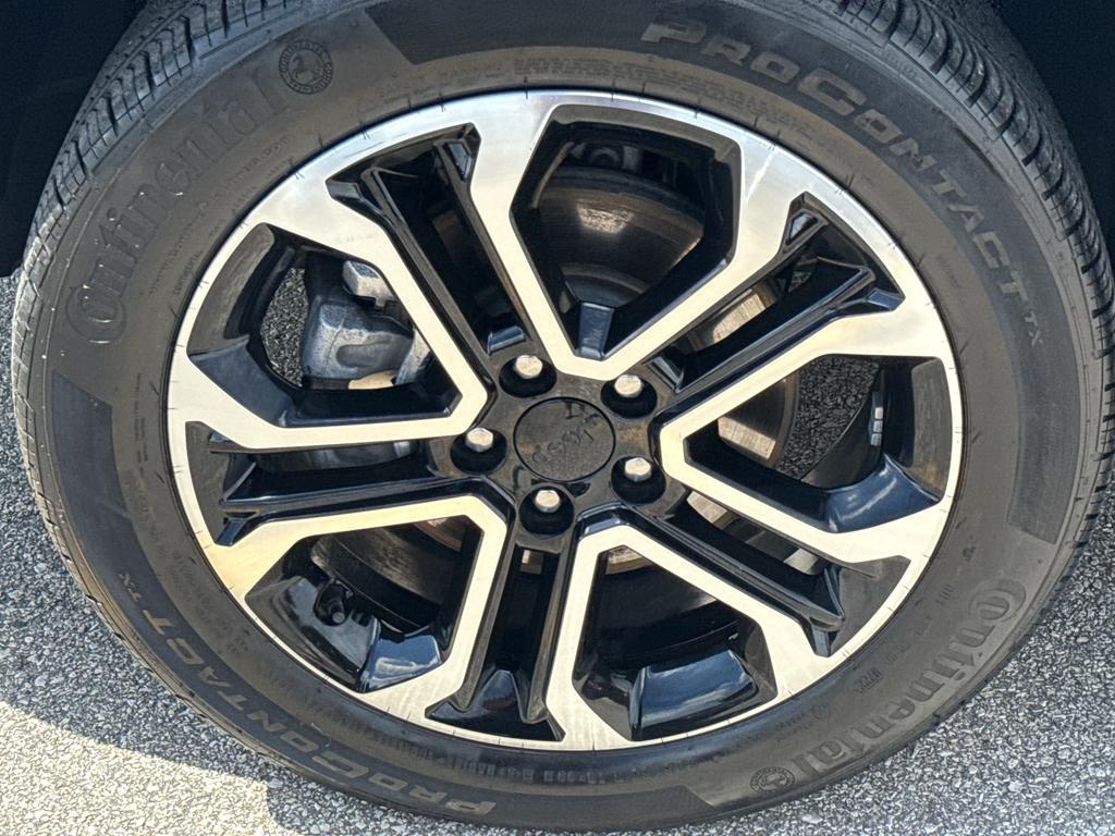 used 2022 Jeep Compass car, priced at $25,995