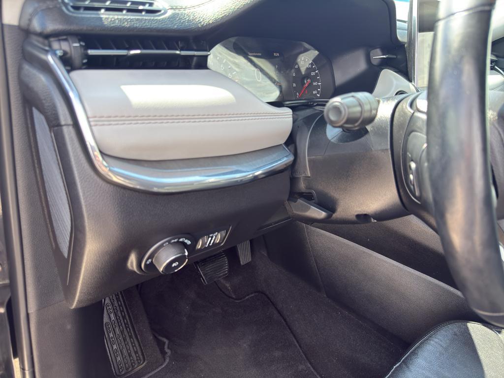 used 2022 Jeep Compass car, priced at $25,995