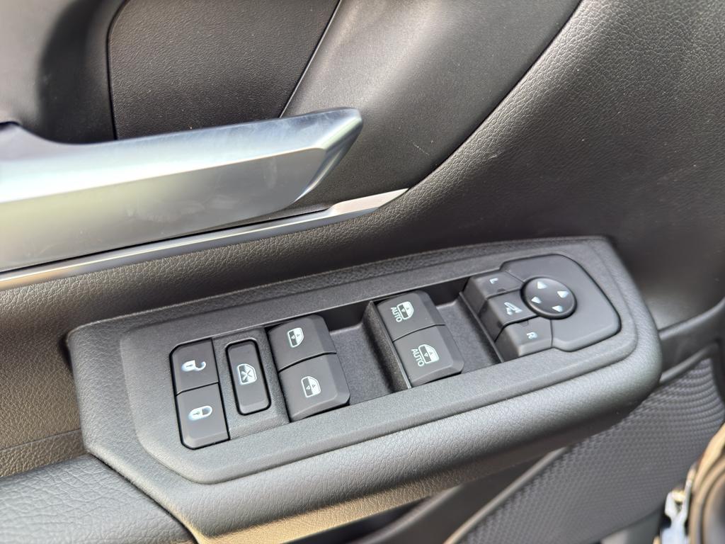 new 2025 Ram 1500 car, priced at $66,192