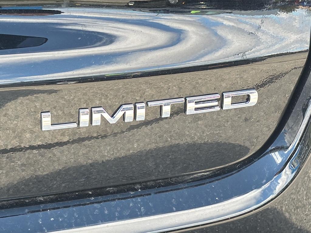 new 2025 Jeep Compass car, priced at $38,110
