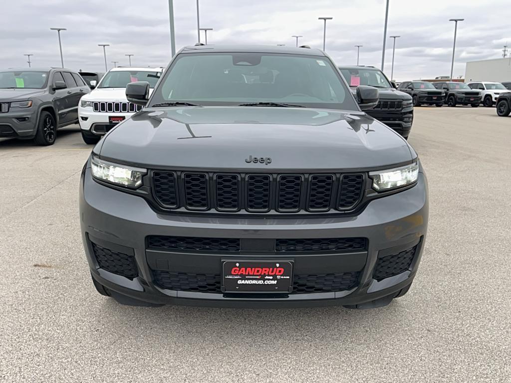 used 2021 Jeep Grand Cherokee L car, priced at $32,495