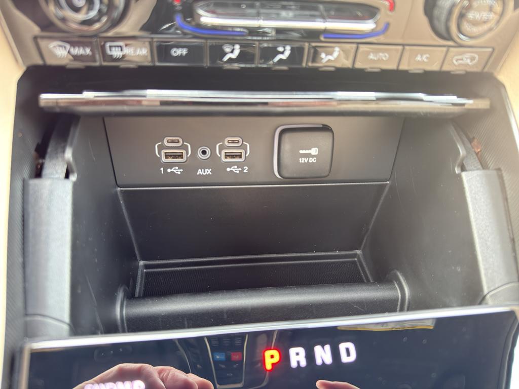 new 2025 Jeep Grand Cherokee car, priced at $48,989