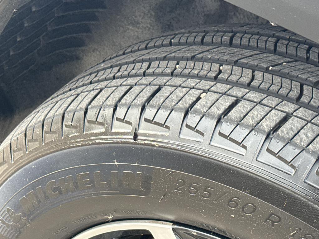 used 2024 Jeep Grand Cherokee L car, priced at $36,995