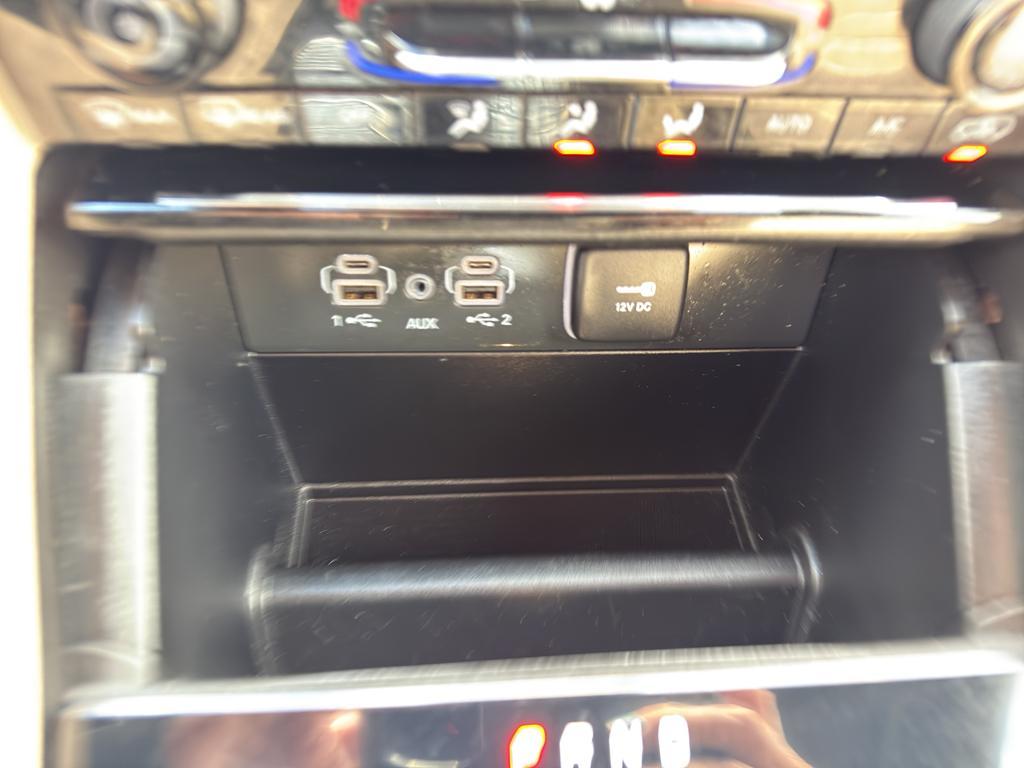 used 2024 Jeep Grand Cherokee L car, priced at $36,995