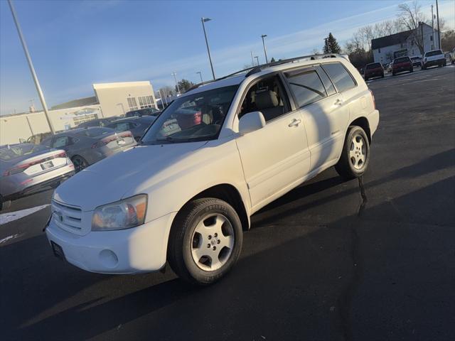 used 2007 Toyota Highlander car, priced at $8,570