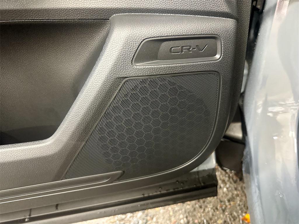 new 2026 Honda CR-V Hybrid car, priced at $42,155