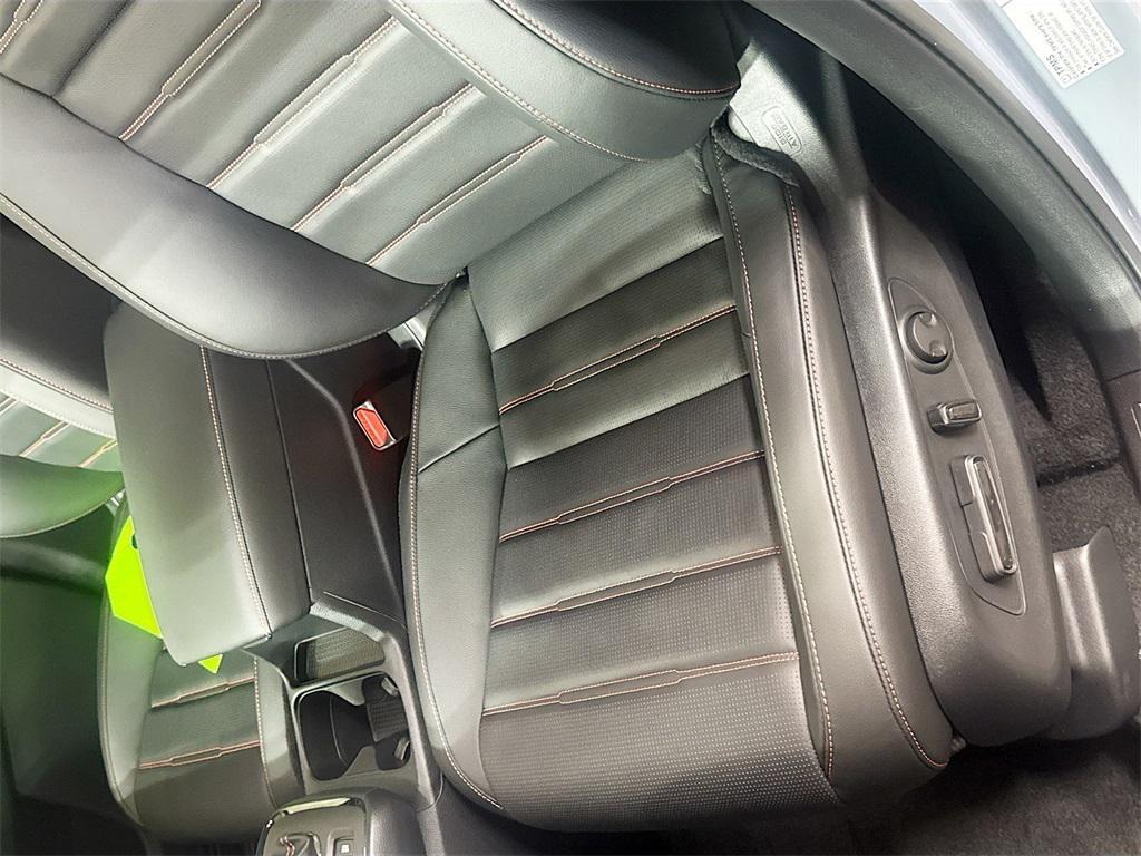 new 2026 Honda CR-V Hybrid car, priced at $42,155