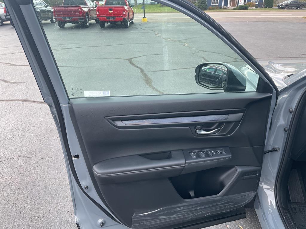 new 2026 Honda CR-V car, priced at $33,575