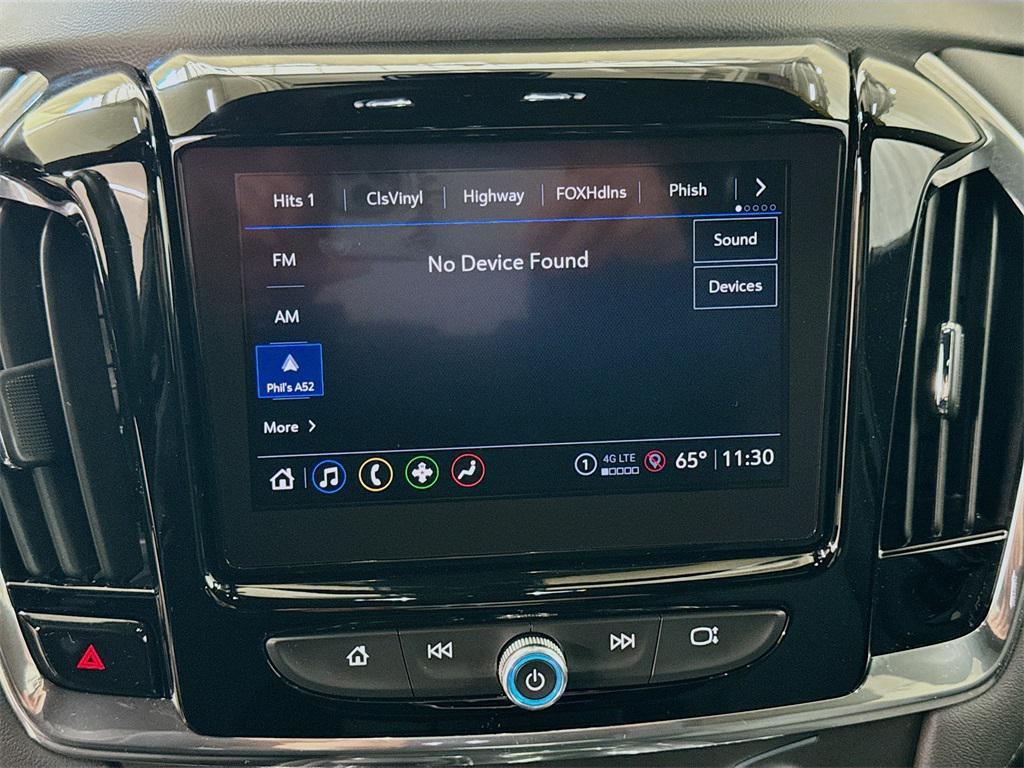 used 2023 Chevrolet Traverse car, priced at $31,500
