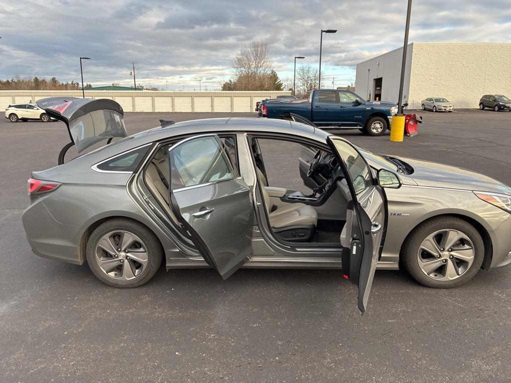 used 2017 Hyundai Sonata Hybrid car, priced at $10,000
