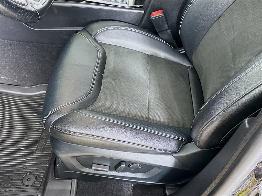 used 2022 Ford Explorer car, priced at $34,500