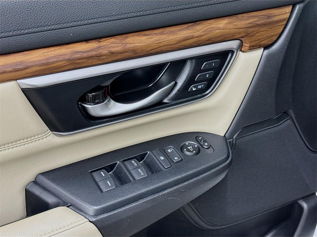 used 2021 Honda CR-V car, priced at $25,350