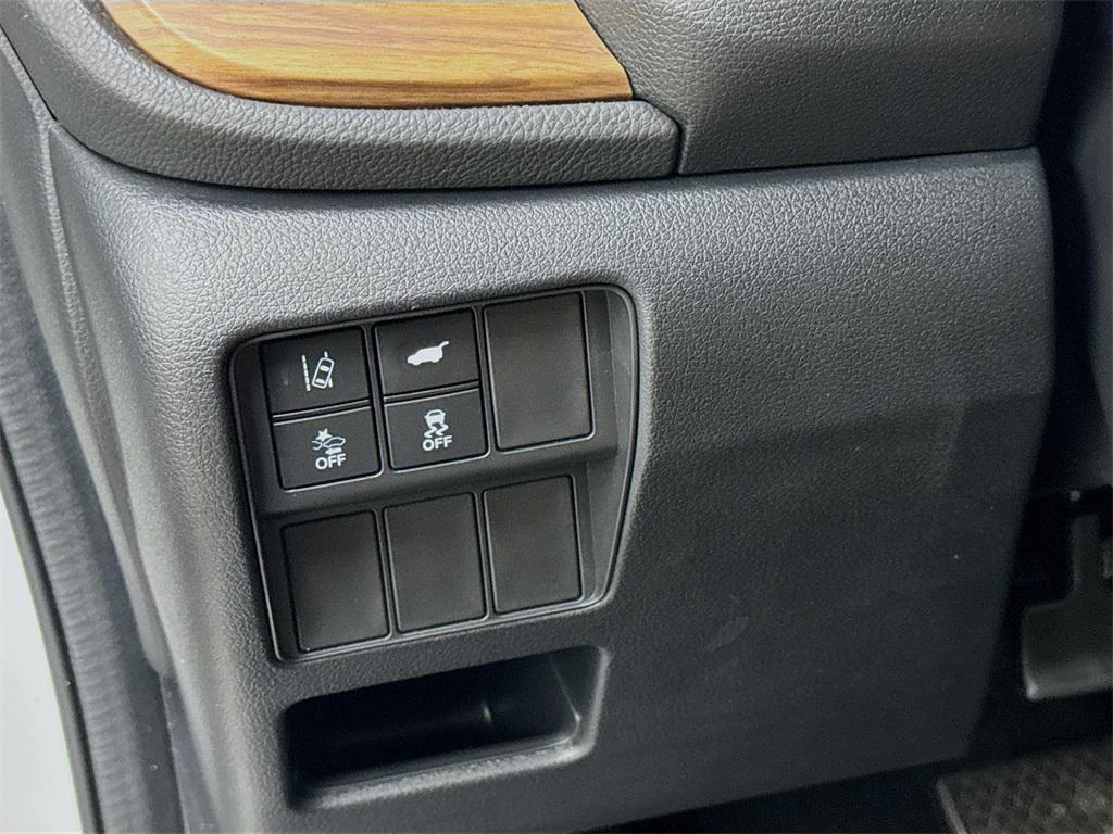 used 2021 Honda CR-V car, priced at $25,350