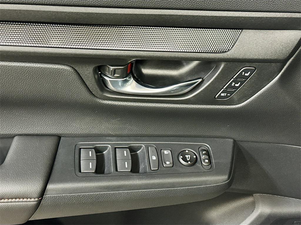 new 2026 Honda CR-V Hybrid car, priced at $39,675