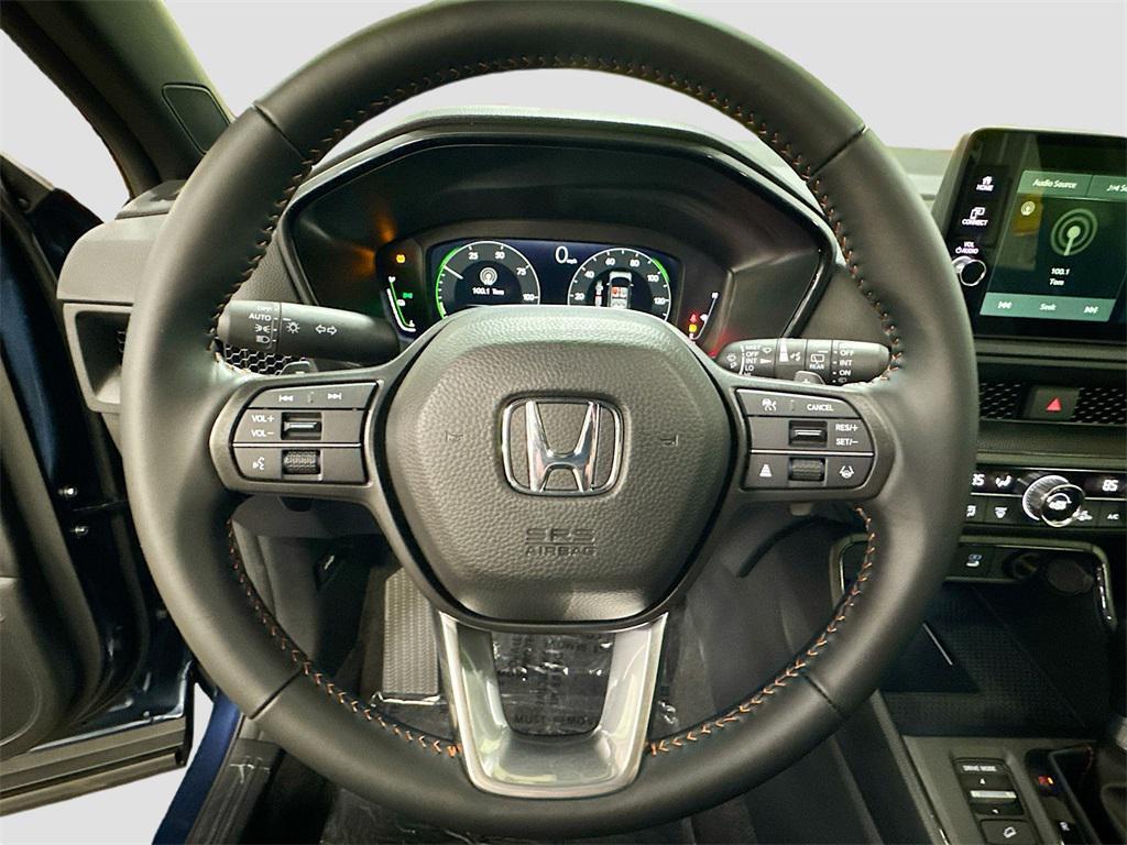 new 2026 Honda CR-V Hybrid car, priced at $39,675