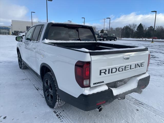 new 2025 Honda Ridgeline car, priced at $45,000