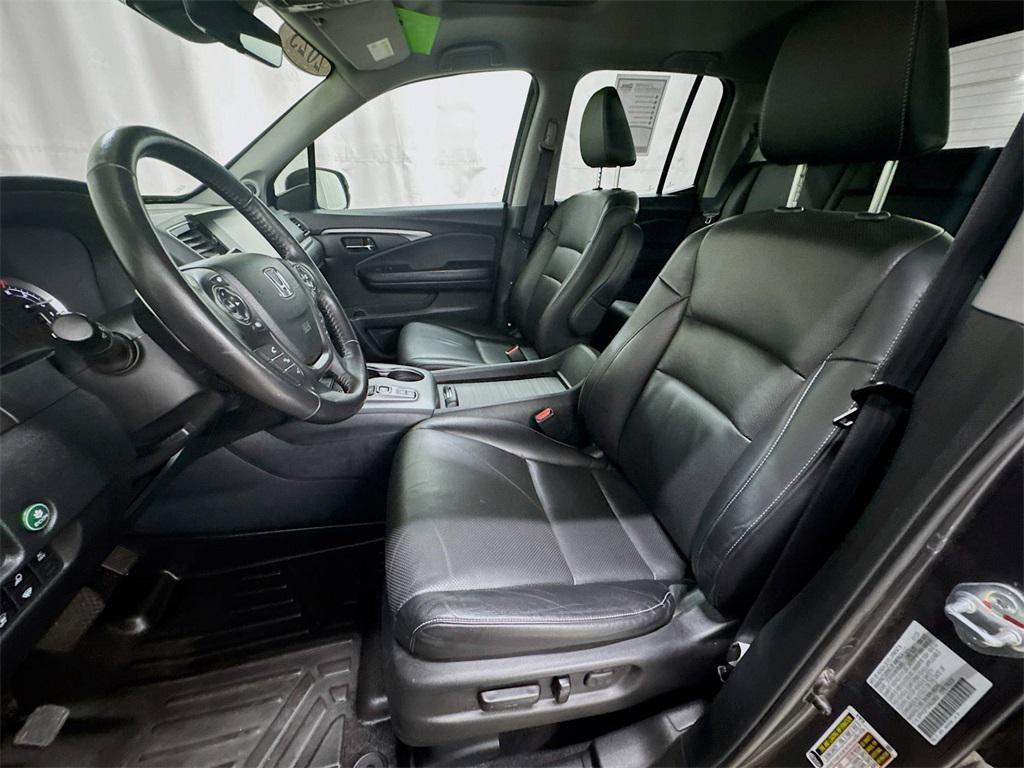 used 2023 Honda Ridgeline car, priced at $26,000