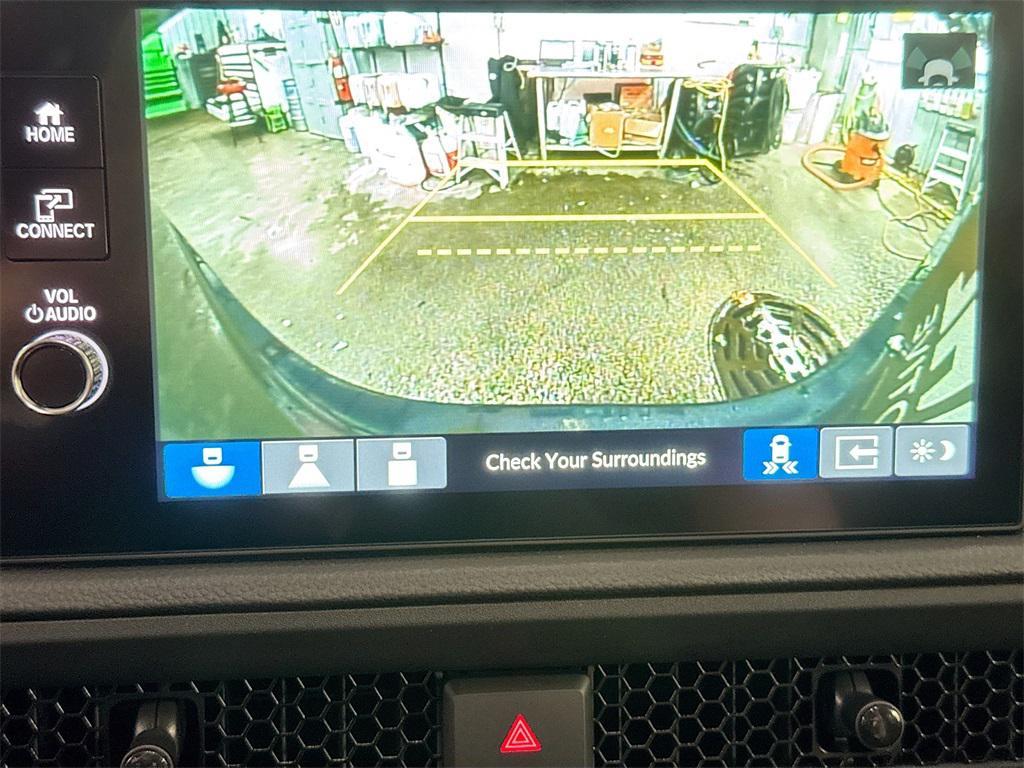 new 2026 Honda CR-V Hybrid car, priced at $39,675