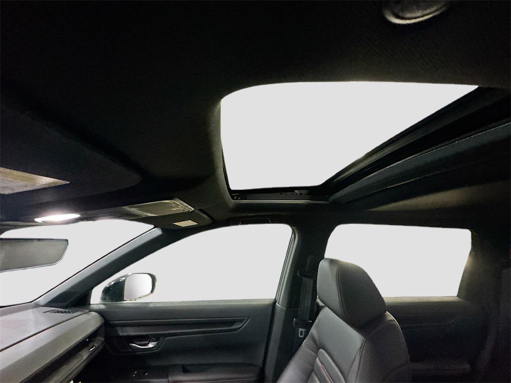 new 2026 Honda CR-V Hybrid car, priced at $39,675