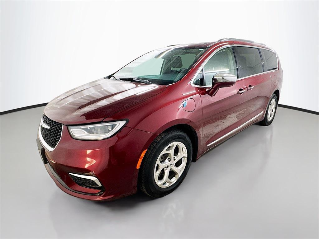 used 2021 Chrysler Pacifica Hybrid car, priced at $25,500