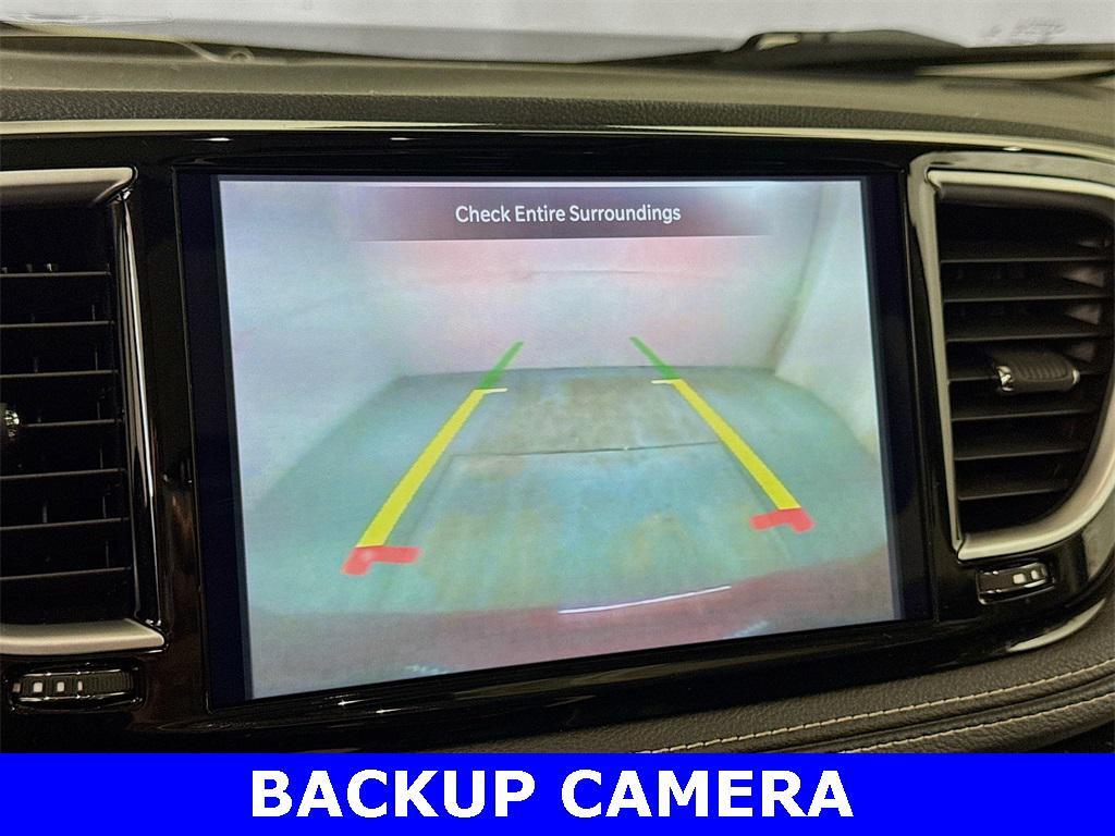 used 2021 Chrysler Pacifica Hybrid car, priced at $25,500