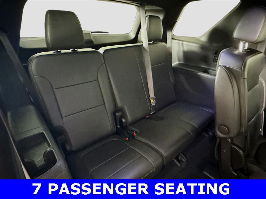 used 2022 Chevrolet Traverse car, priced at $24,500