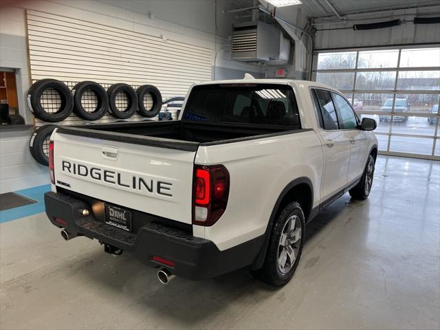 new 2024 Honda Ridgeline car, priced at $43,155