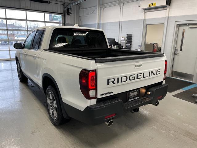 new 2024 Honda Ridgeline car, priced at $43,155