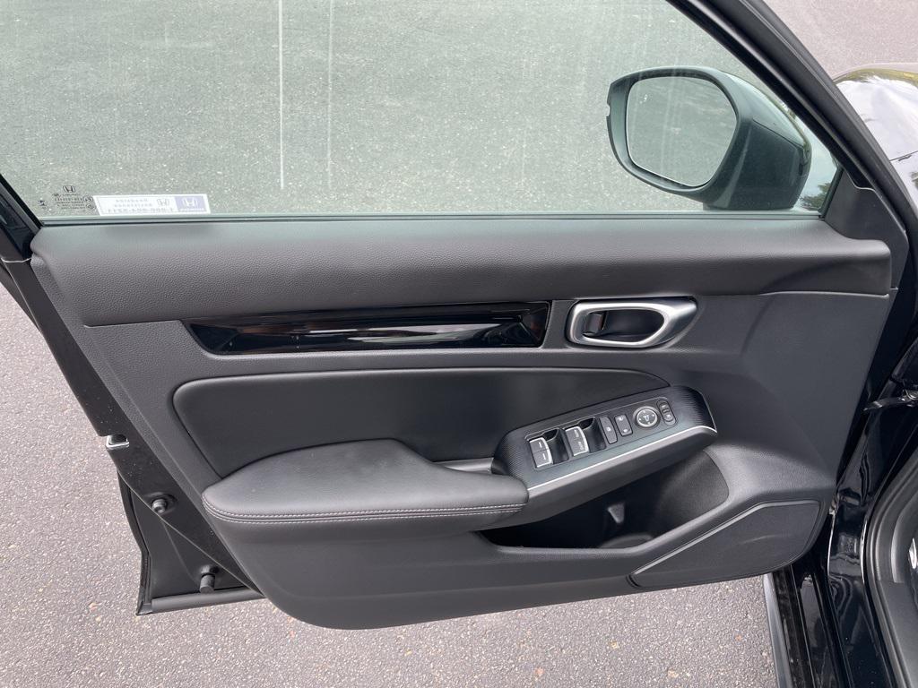 new 2026 Honda Civic Hybrid car, priced at $32,600