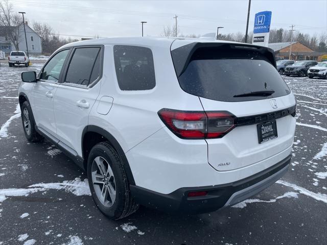 new 2025 Honda Pilot car, priced at $45,200