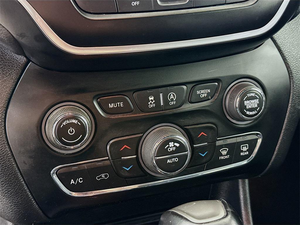 used 2021 Jeep Cherokee car, priced at $22,000