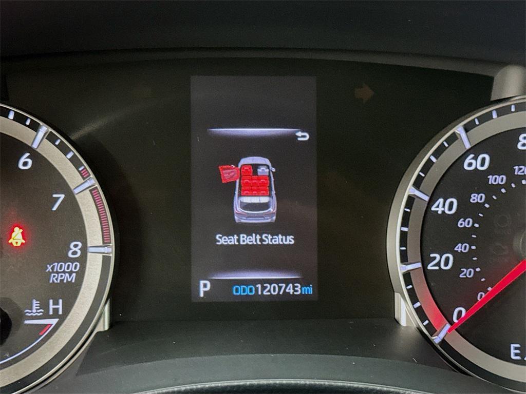 used 2020 Toyota Highlander car, priced at $21,650