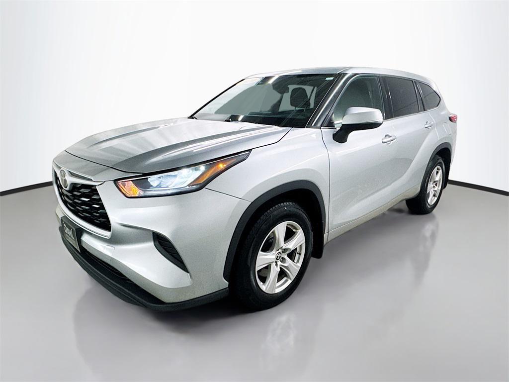 used 2020 Toyota Highlander car, priced at $21,650