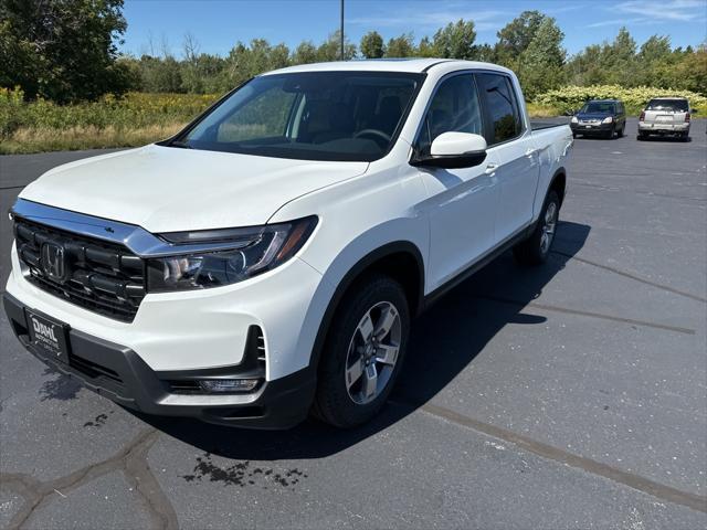 new 2025 Honda Ridgeline car, priced at $43,330