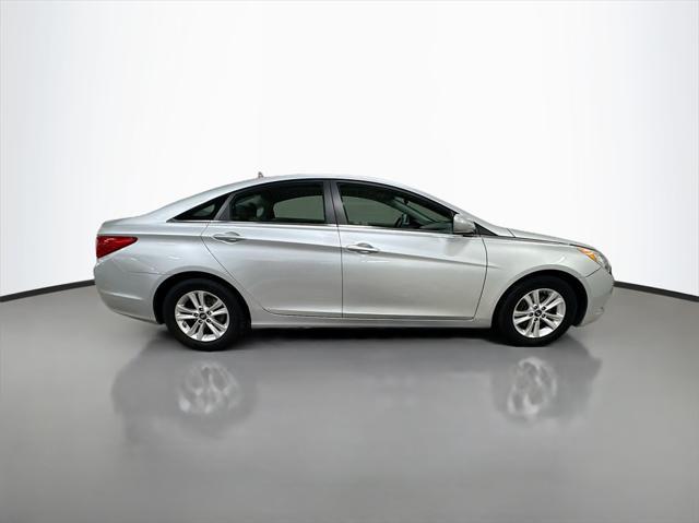 used 2013 Hyundai Sonata car, priced at $9,500