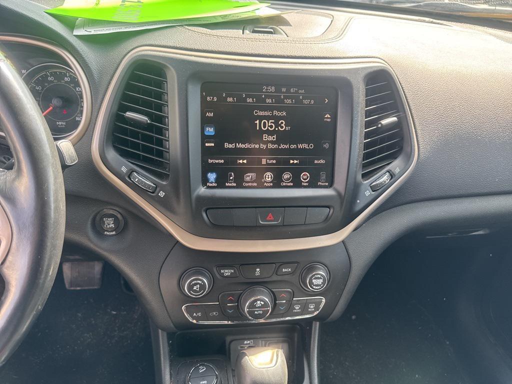 used 2015 Jeep Cherokee car, priced at $13,500