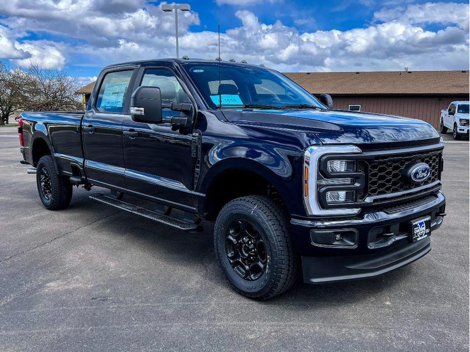 new 2024 Ford F-250 car, priced at $64,320