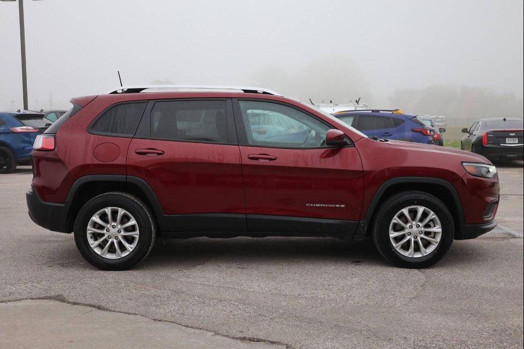 used 2021 Jeep Cherokee car, priced at $15,950