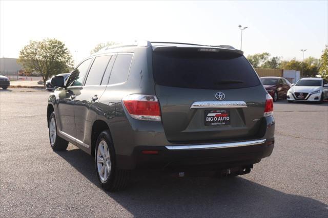 used 2013 Toyota Highlander car, priced at $14,950