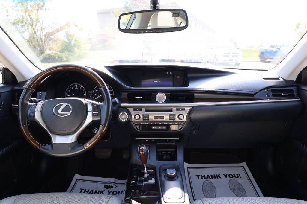 used 2015 Lexus ES 350 car, priced at $16,950