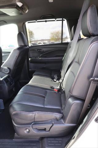 used 2022 Honda Pilot car, priced at $26,950