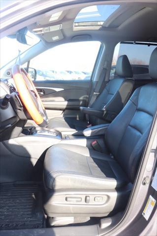 used 2022 Honda Pilot car, priced at $24,950