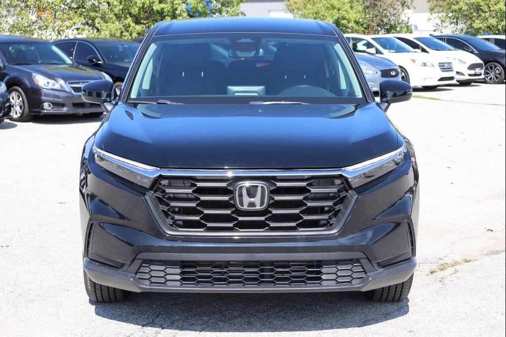 used 2025 Honda CR-V car, priced at $25,950