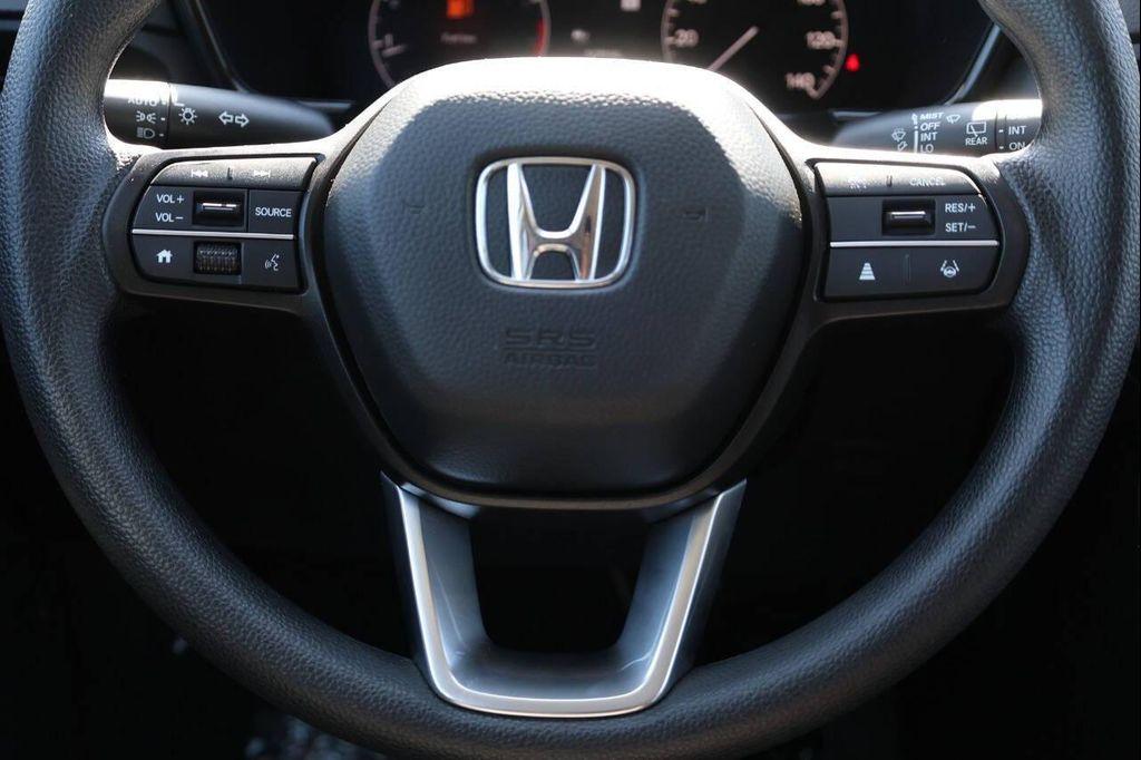 used 2025 Honda CR-V car, priced at $25,950